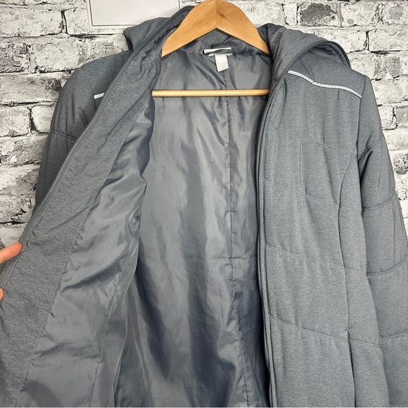 EUC Zella Women’s Daphne Hooded Charcoal Puffer Jacket Size Small (RN 58655) - Picture 9 of 16